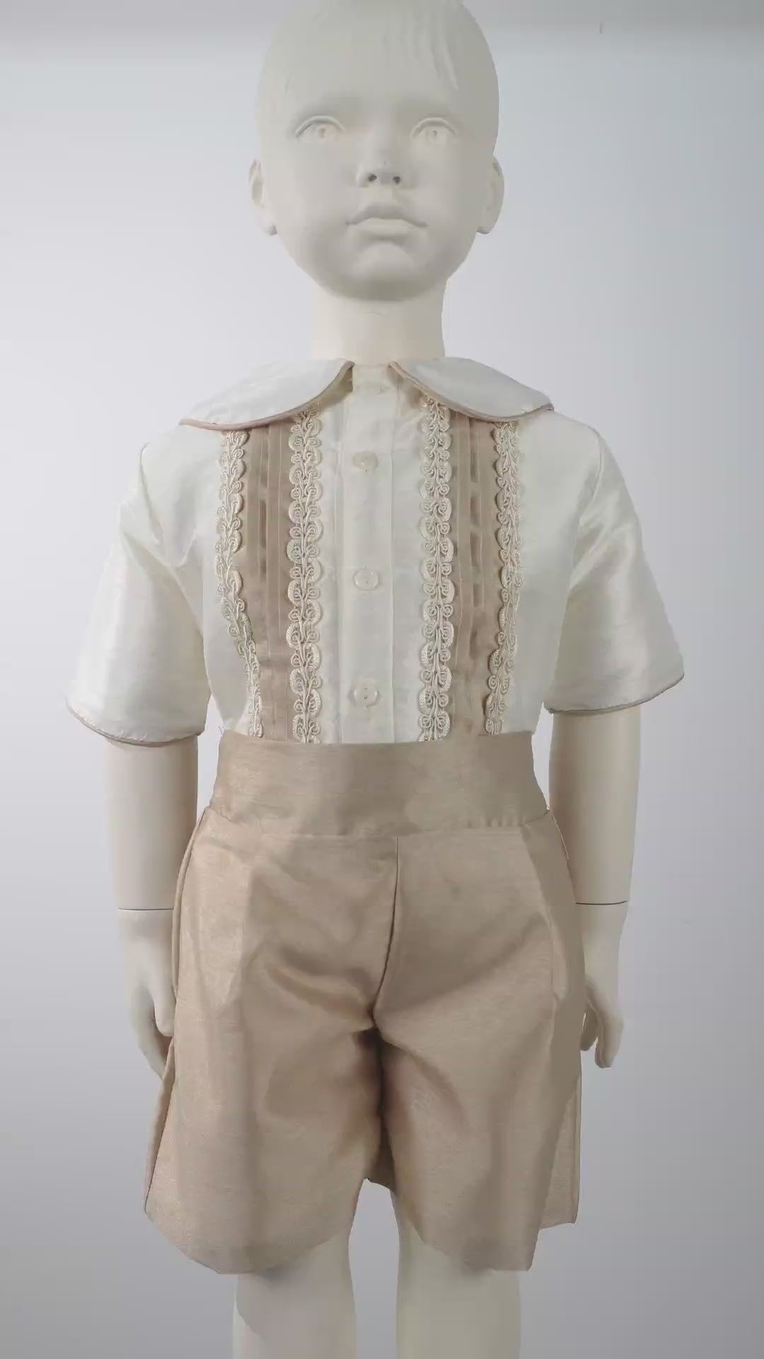 Traje de Bautizo para Niño en Marfil y Oro– 408