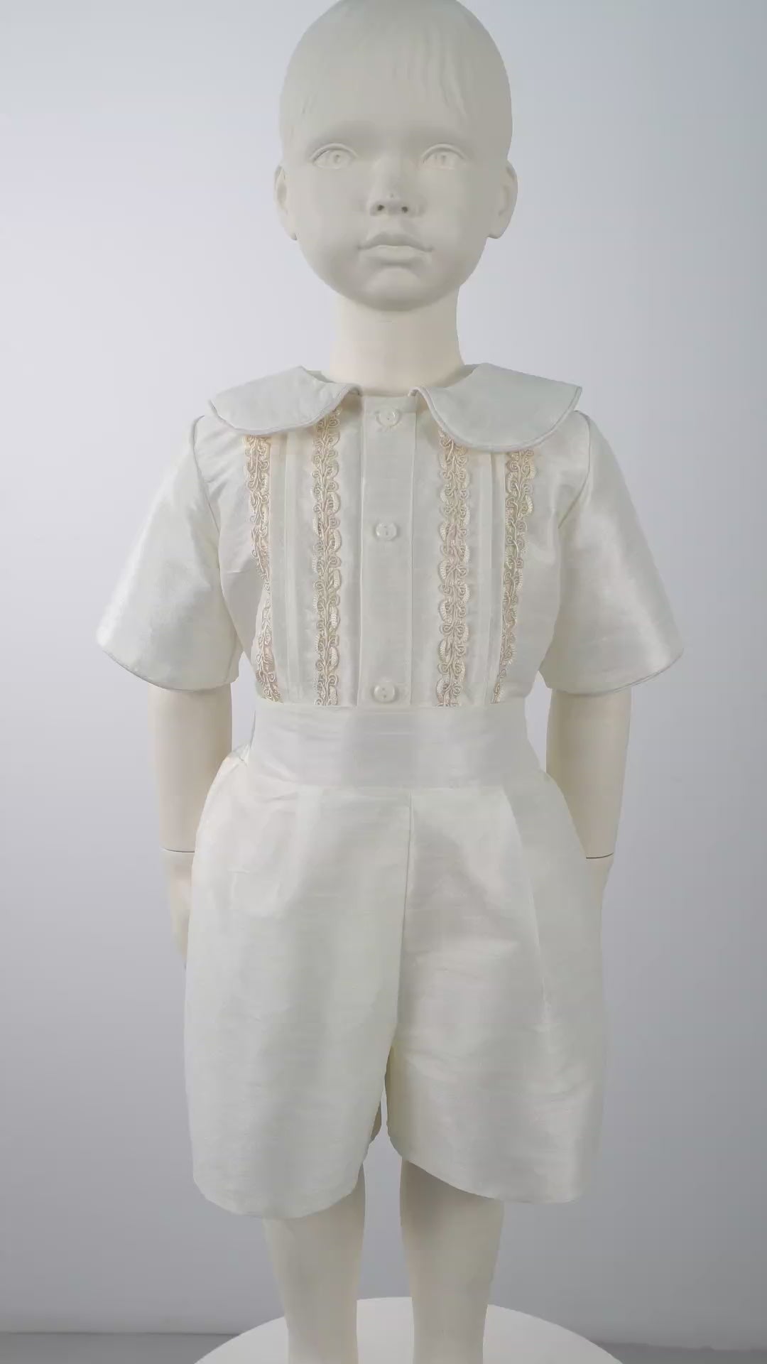 Traje de Bautizo para Niño en Marfil Manga corta – 406